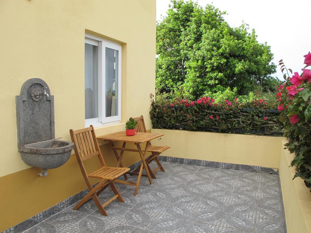 Bisbis House Guest House Porto Moniz Ngoại thất bức ảnh