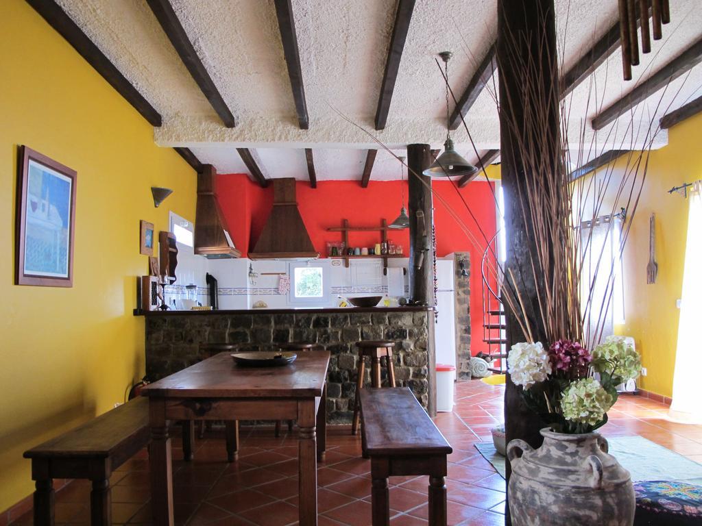 Bisbis House Guest House Porto Moniz Ngoại thất bức ảnh